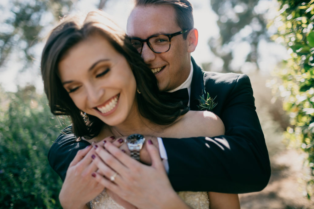 Modern Classic Paradise Valley Country Club Wedding in Arizona by Kadi Tobin Photography