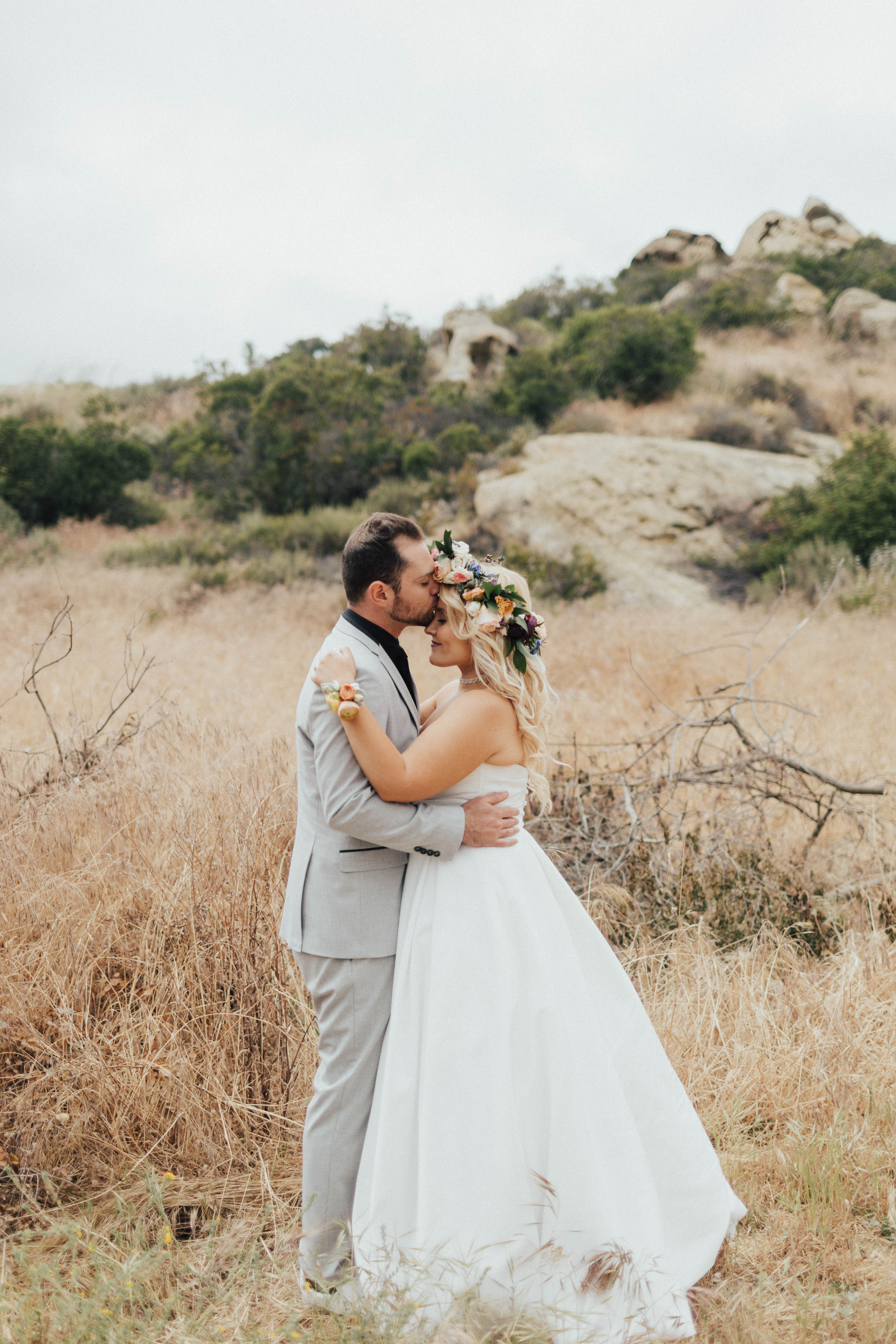 A colorful greenhouse wedding at the five crowns in Corona Del Mar and Crystal cove, California