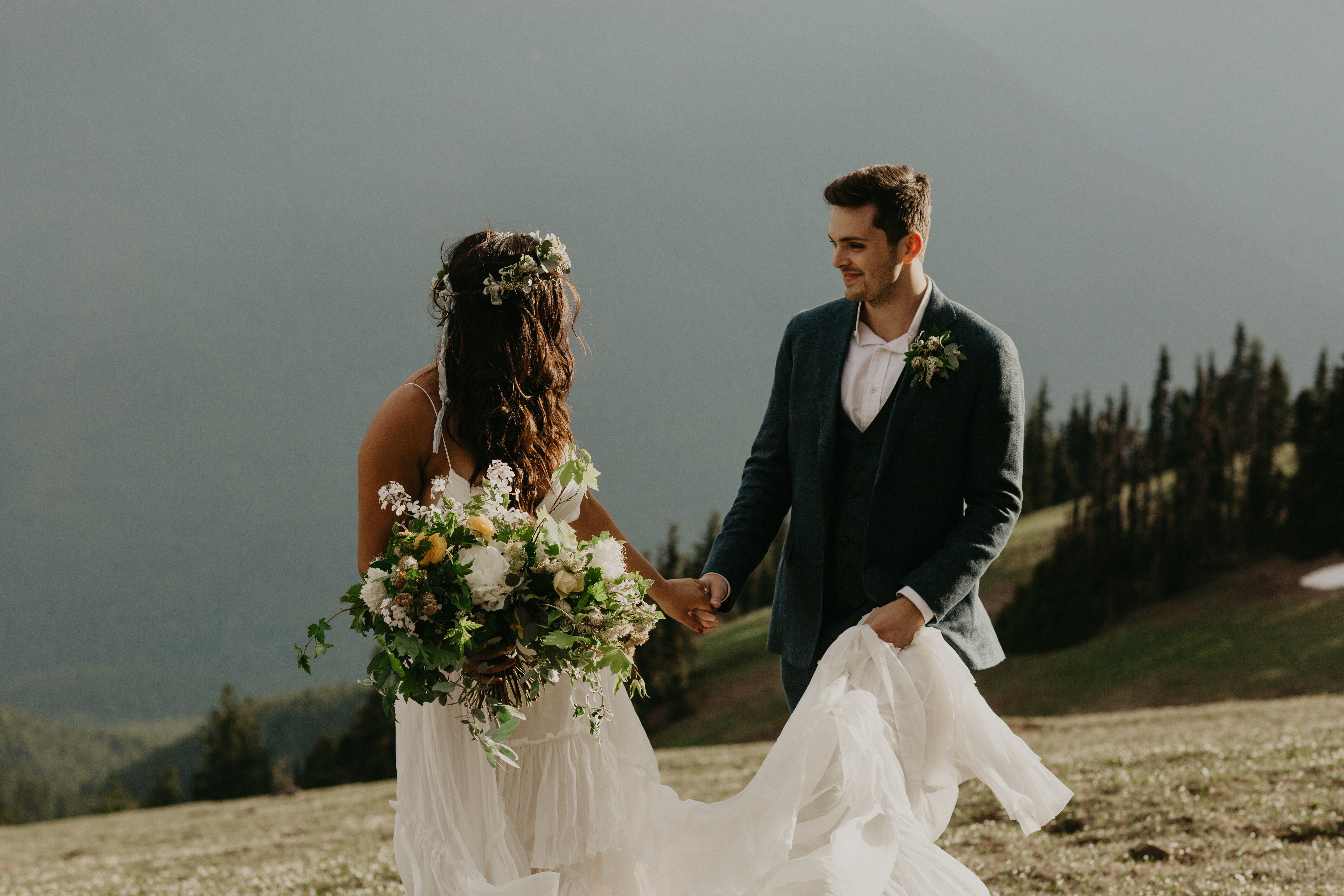 A wild and adventurous wedding at Hurricane Ridge in Olympic National Park by Kadi Tobin
