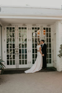 An Elegant and Classy Palm Springs Wedding at le Parker Meridian by a California Wedding Photographer Kadi Tobin