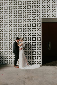 An Elegant and Classy Palm Springs Wedding at le Parker Meridian by a California Wedding Photographer Kadi Tobin