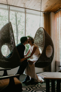 An Elegant and Classy Palm Springs Wedding at le Parker Meridian by a California Wedding Photographer Kadi Tobin