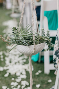 An Elegant and Classy Palm Springs Wedding at le Parker Meridian by a California Wedding Photographer Kadi Tobin
