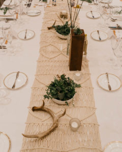 An Elegant and Classy Palm Springs Wedding at le Parker Meridian by a California Wedding Photographer Kadi Tobin