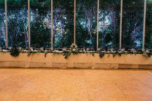 An Elegant and Classy Palm Springs Wedding at le Parker Meridian by a California Wedding Photographer Kadi Tobin