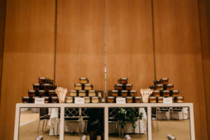 An Elegant and Classy Palm Springs Wedding at le Parker Meridian by a California Wedding Photographer Kadi Tobin