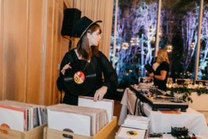 An Elegant and Classy Palm Springs Wedding at le Parker Meridian by a California Wedding Photographer Kadi Tobin