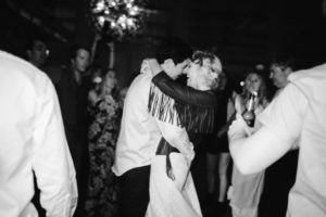 An Elegant and Classy Palm Springs Wedding at le Parker Meridian by a California Wedding Photographer Kadi Tobin