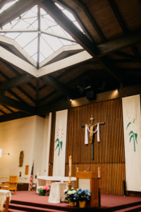 A colorful greenhouse wedding at the five crowns in Corona Del Mar and Crystal cove, California