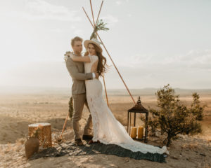 A western and bohemian wedding in Joshua Tree by Kadi Tobin Photography