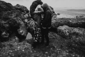 A rainy ruby beach engagement session in Olympic National Park, Washington by Kadi Tobin Photography