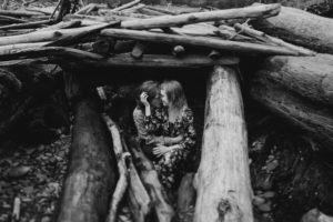 A rainy ruby beach engagement session in Olympic National Park, Washington by Kadi Tobin Photography