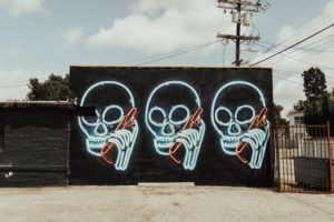 A modern romantic and edgy wedding at the smog shoppe by Los Angeles Wedding Photographer Kadi Tobin