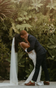 A modern romantic and edgy wedding at the smog shoppe by Los Angeles Wedding Photographer Kadi Tobin