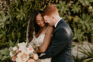 A modern romantic and edgy wedding at the smog shoppe by Los Angeles Wedding Photographer Kadi Tobin