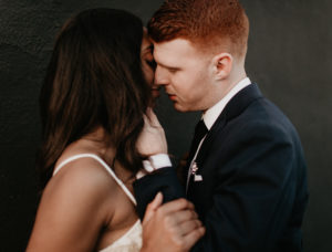 A modern romantic and edgy wedding at the smog shoppe by Los Angeles Wedding Photographer Kadi Tobin