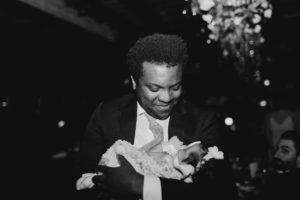 A modern romantic and edgy wedding at the smog shoppe by Los Angeles Wedding Photographer Kadi Tobin