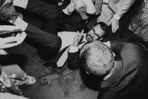 A modern romantic and edgy wedding at the smog shoppe by Los Angeles Wedding Photographer Kadi Tobin