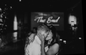 A modern romantic and edgy wedding at the smog shoppe by Los Angeles Wedding Photographer Kadi Tobin