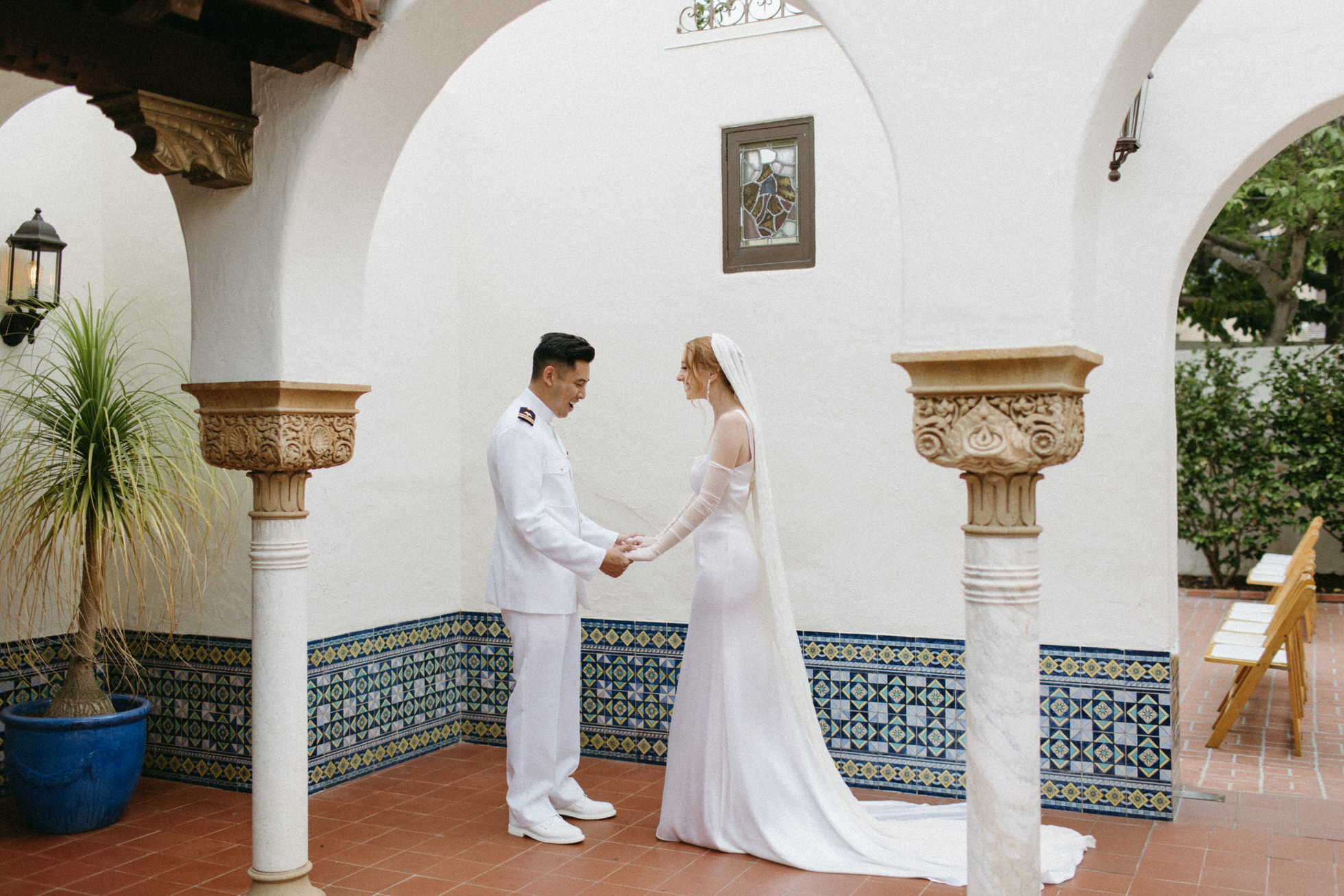 Effortlessly Chic Wedding At The Darlington House In San Diego Kadi Tobin 9952